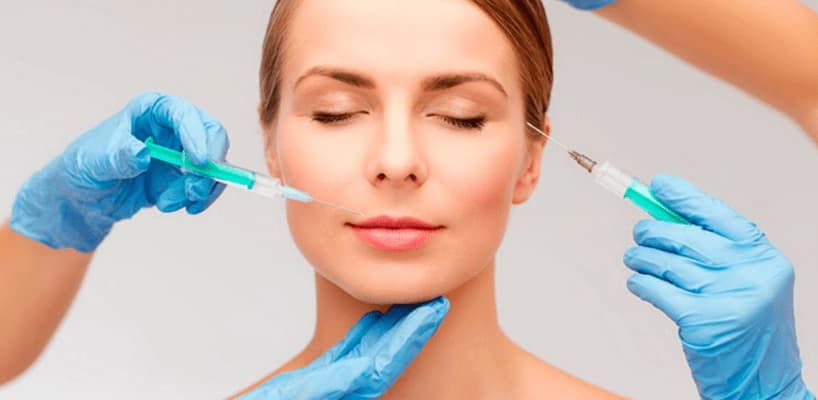 أكثر من 8 أخطار عمليات التجميل الشائعة على المرأة : 1 أكثر من 8 أخطار عمليات التجميل الشائعة على المرأة :